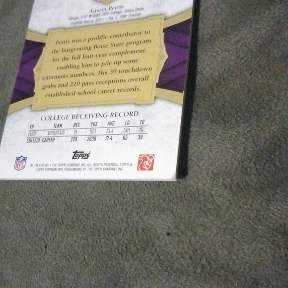 Austin Pettis rookie card 45/75 RARE FOOTBALL CARD !!! Rams - Picture 2 of 4